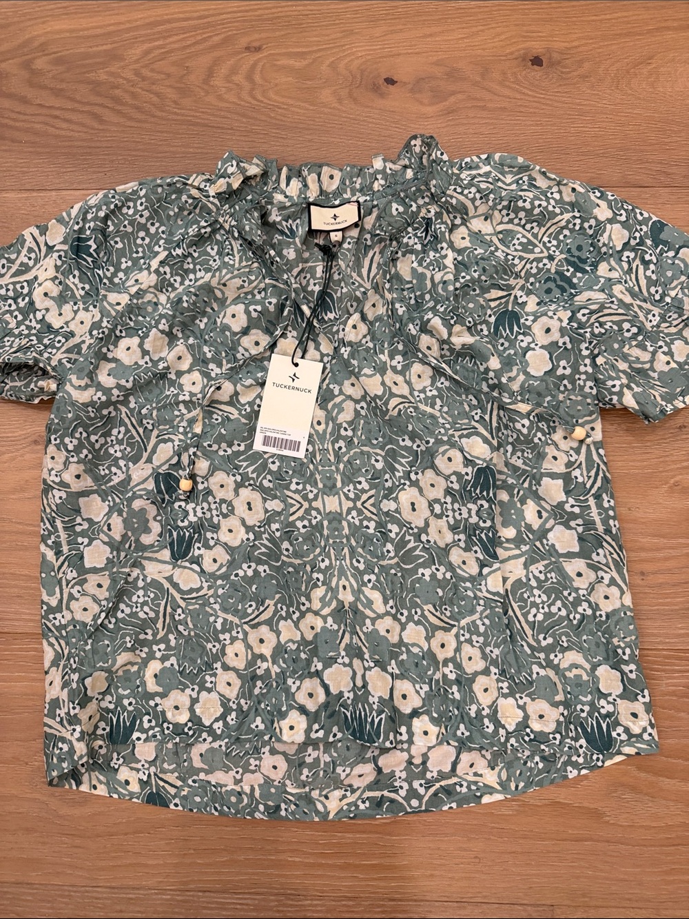 Tuckernuck cassis top S